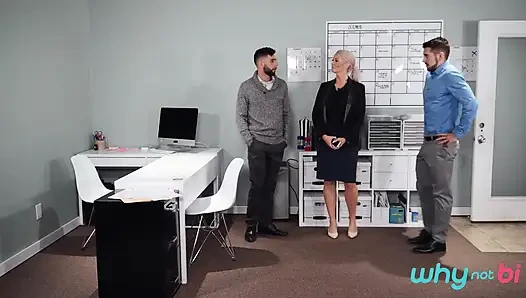 Warum nicht bi - blonde Brook Page & Argos machen aus einem Interview mit high stakes ein rohes und heißes Büro-dreier