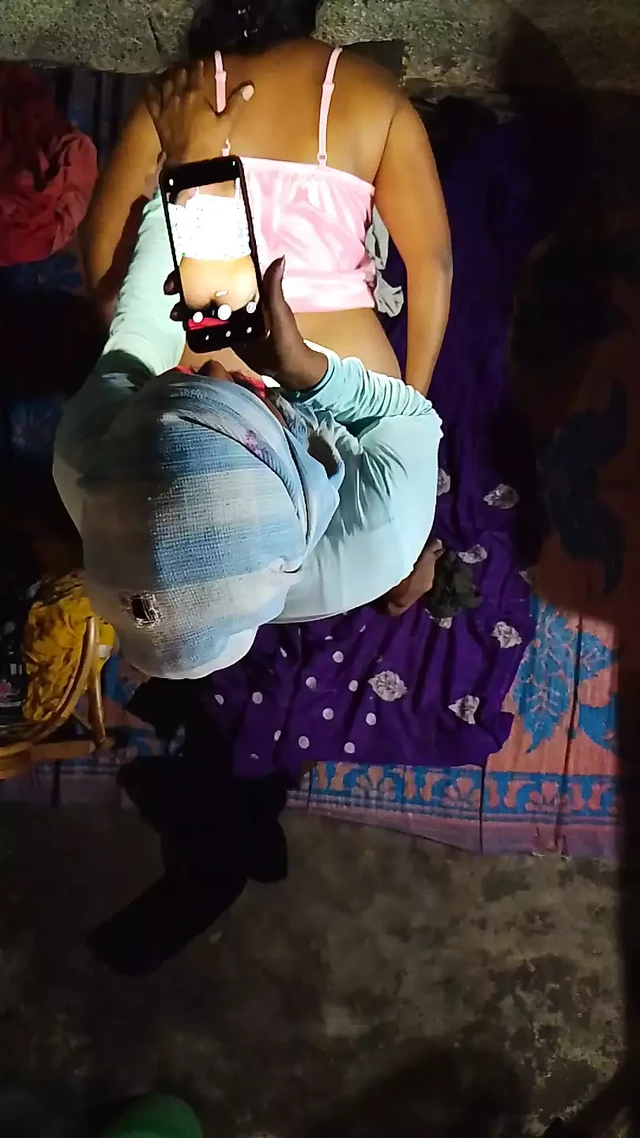 Indian college sexy girl ass fuck doggy style queen4desi sexy girl with AAS fuck doggy