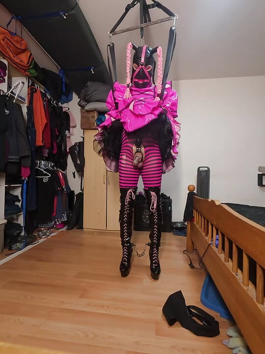 Sissy Maids Strap Self Bondage