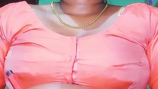 Sexy Girl In Hot boobs Video Viral