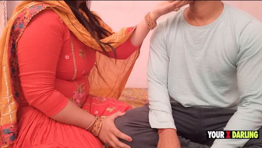 Пенджаби бхабхи осеменил 18-летний паренек