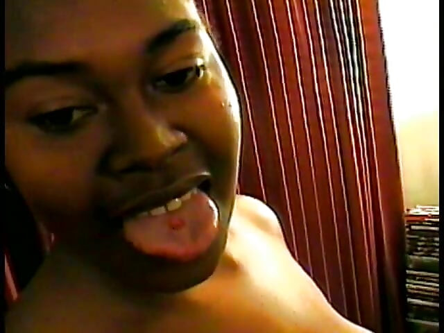 Ebony Ample Girl Takes Huge Dong in Her Wet Cunt