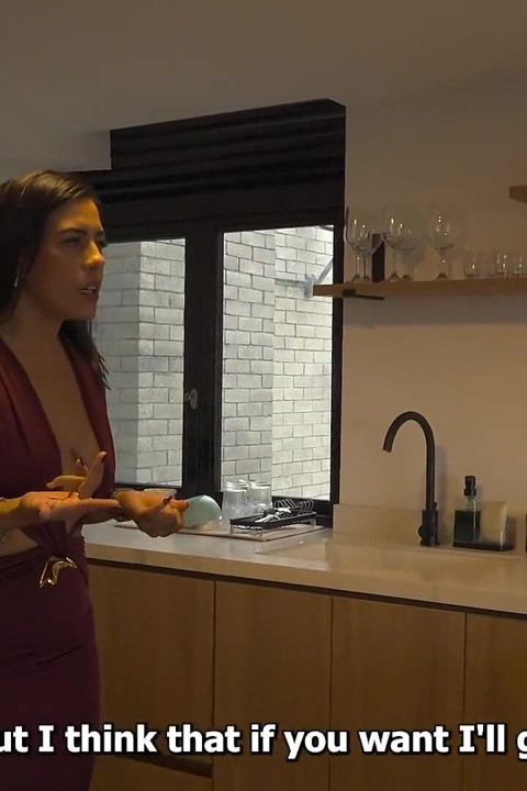 Meine Frau Entdeckt, Dass Ihr Mann Untreu Gegenüber Dem Nachbarn Ist, Und Gibt Ihm Zu Ihrem Jahrestag Einen Dreier Mit Ihr