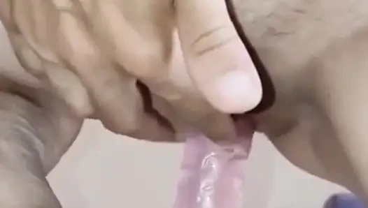 Olgun minyon evli kadınla solo mastürbasyon