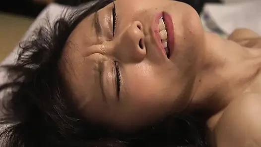 A063G06 A lewd mother who has small breasts but gets into SEX with a fool who is in heat with big nipples!