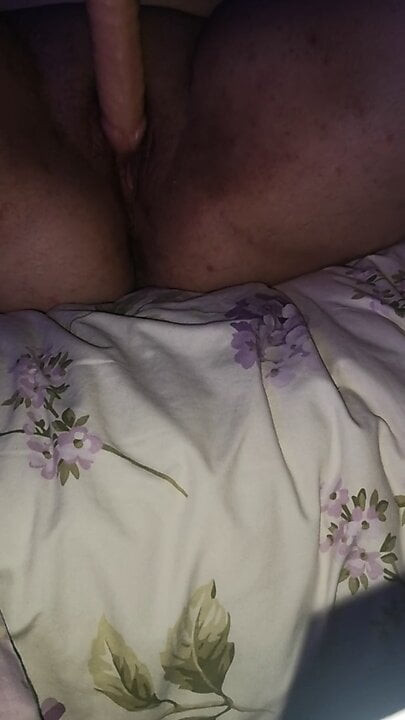 Slutty pawg plays at night