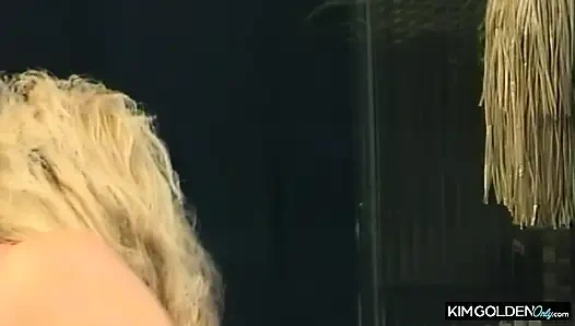 Leidenschaftlicher Dreier mit Oral und Anal