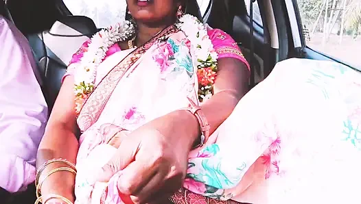 Hintli arabada seks pembe sari yenge erkek arkadaşıyla sikişmeye çalışıyor. Telugu Firty Konuşuyor.