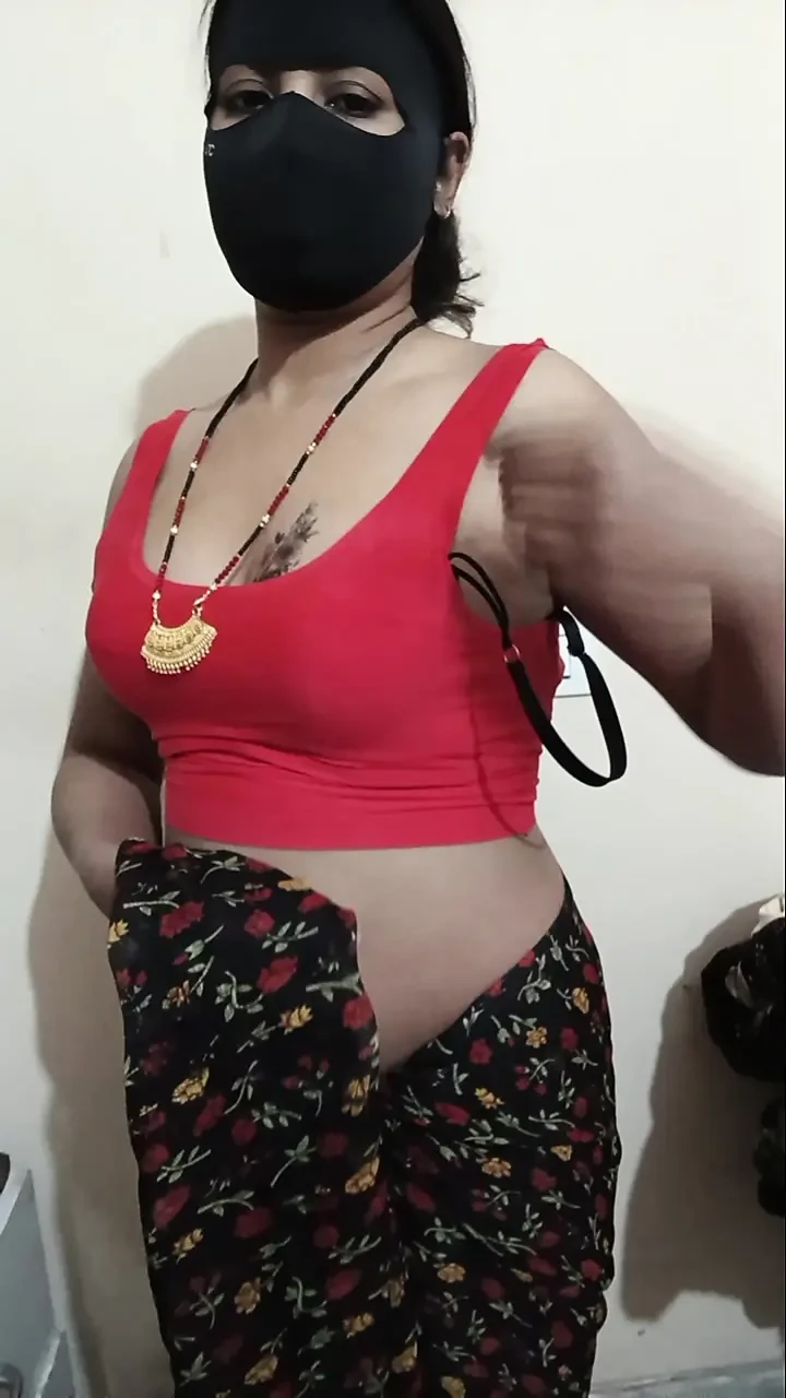 Bhabhi Ka Saree Mein Full Nude Video