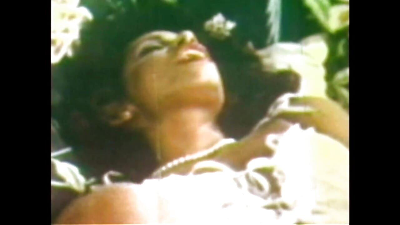 바네사와 그녀의 뜨거운 자지