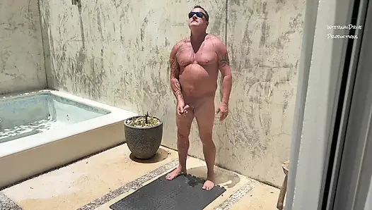 Watching him makes her fucking horny.