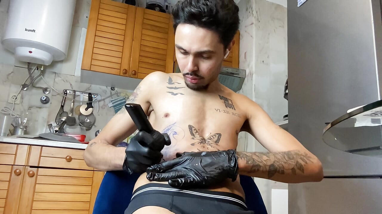 Skinny guy with a big dick sucking himself off and jerking off.