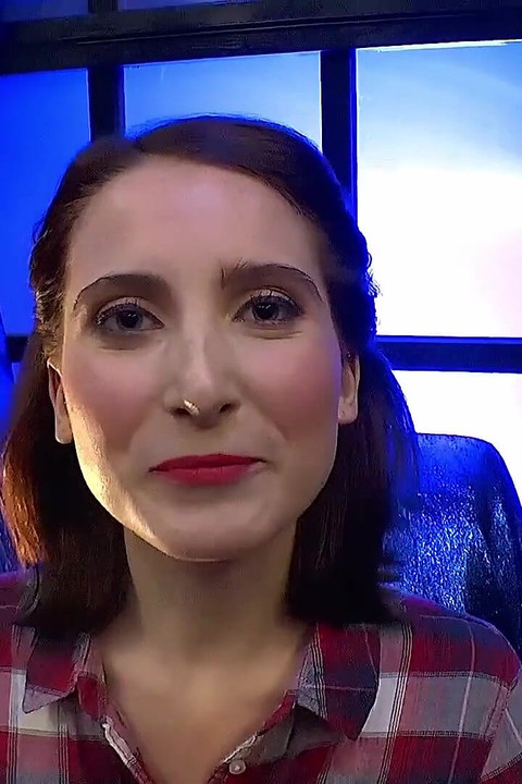 รุมเย็ดหมู่หลายคน - สาวผมบลอนด์โดนยิงน้ําเงี่ยนหลายครั้งจนเธอเต็มไปด้วยน้ําเงี่ยน