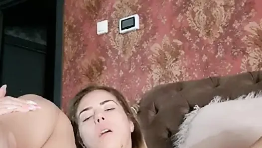 Single mom plays with herself while nobody is at home