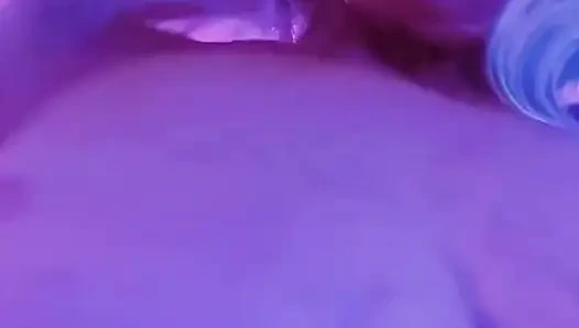 willst du mich hier berühren?