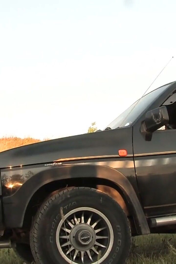 Ally Enjoys Wild Ride in Jeep