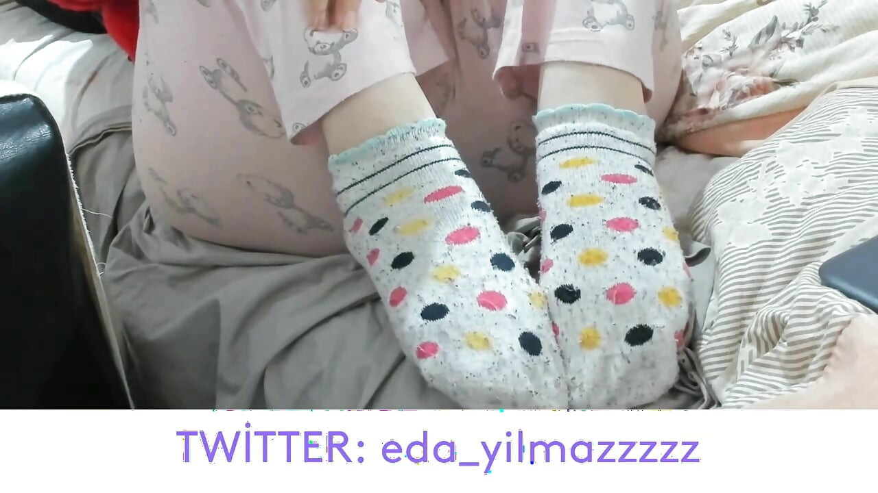 FOOT- FOOT FETISH- TURKISH FOOT- TURKISH FOOT FETISH- SOCKS- STOCKINGS FETISH- TURKISH PORN- TURKISH MILF