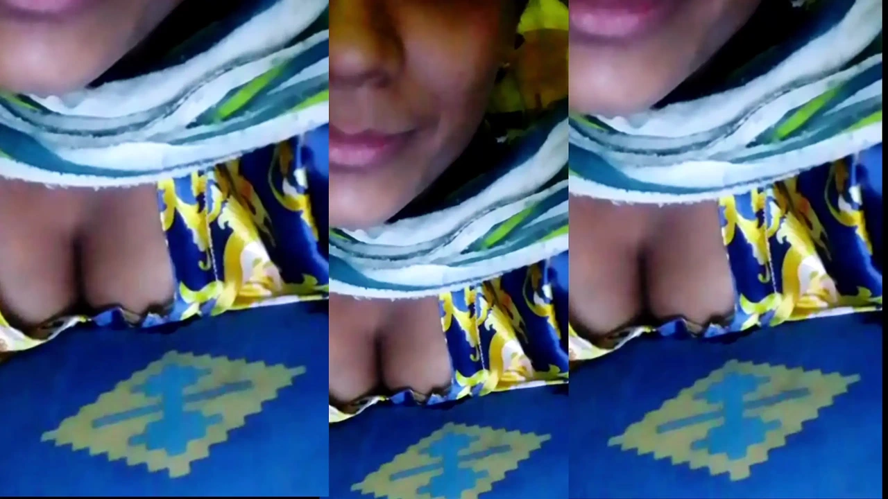 18岁学生真正的印度处女少女第一次胸部和阴户爱重口味肛交指交女友学校20