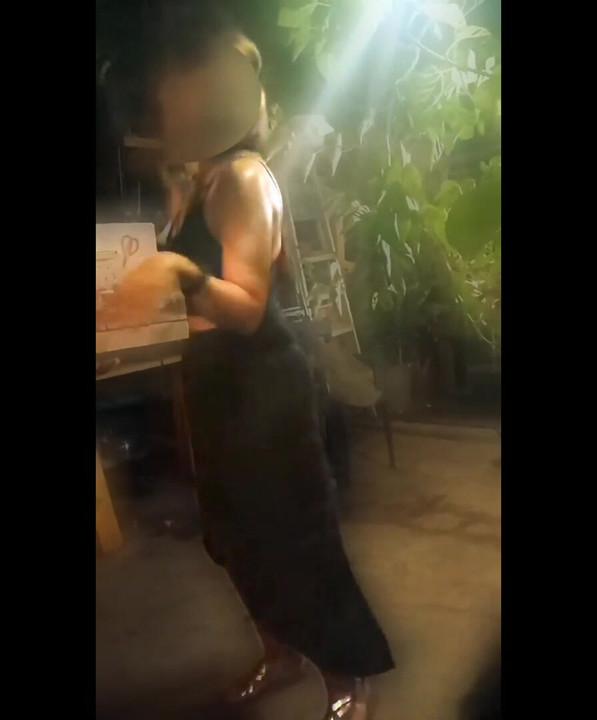 Dancing Queen (Nonude)