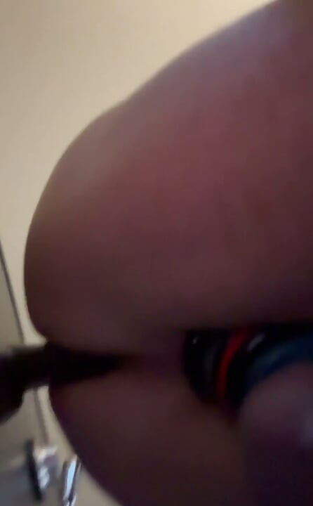 Monday morning office anal slut