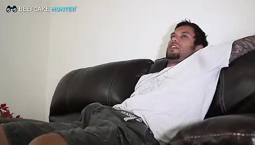 Diego'yu sağıyor