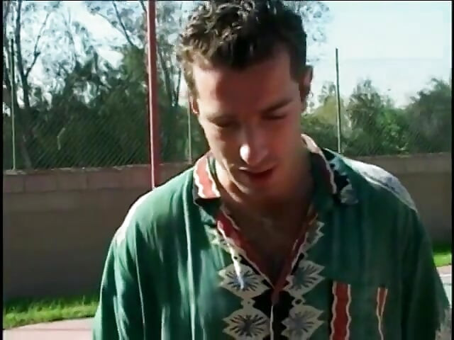 Randy cock sucking babe is creamed and takes a dick in the cunt on tennis court