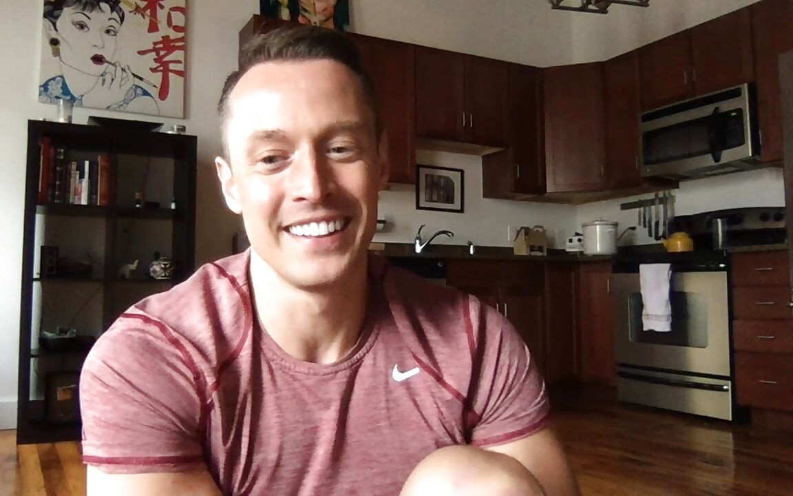 Muscle Worship Live Chat