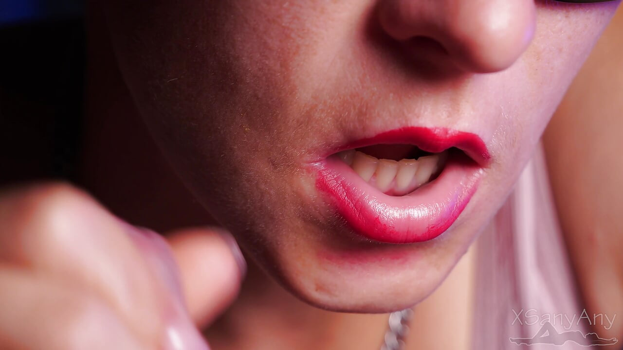 HIGH QUALITY. BLOWJOB CLOSE UP, CUMSHOT ON CHEEK. XSANYANY
