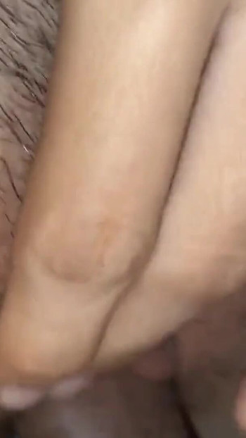 Kakak tiri apne Maine Ko Raat Mein Chod Diya, | Klip 1