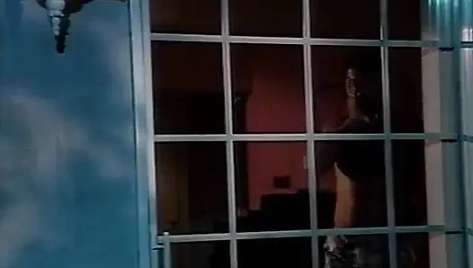 Pertunjukan khusus cewek perancis yang lagi sange ini dientot habis-habisan sampai mengendarai kontol
