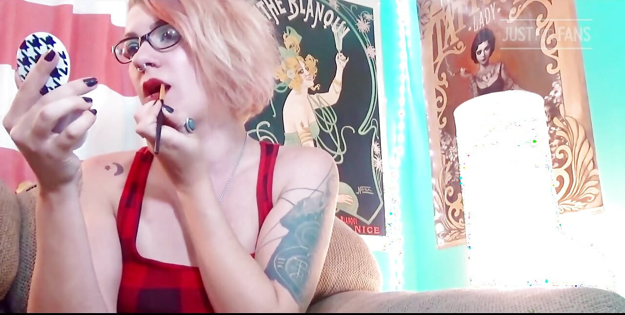 Deep Red Lips