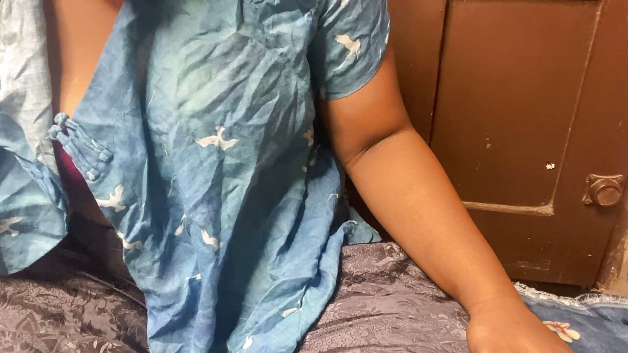 indian pussy finger