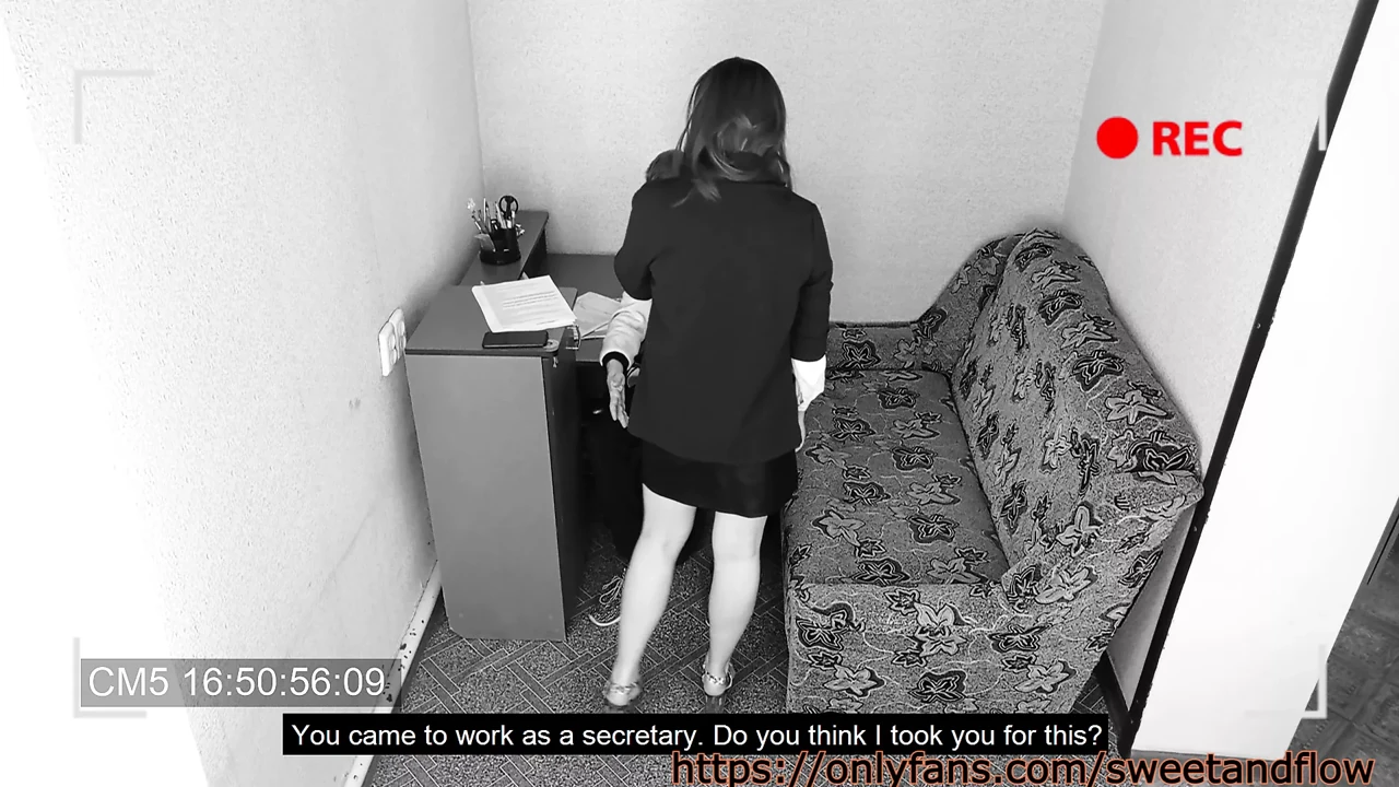 Boss Fucks Married Secretary - Cam Recorded