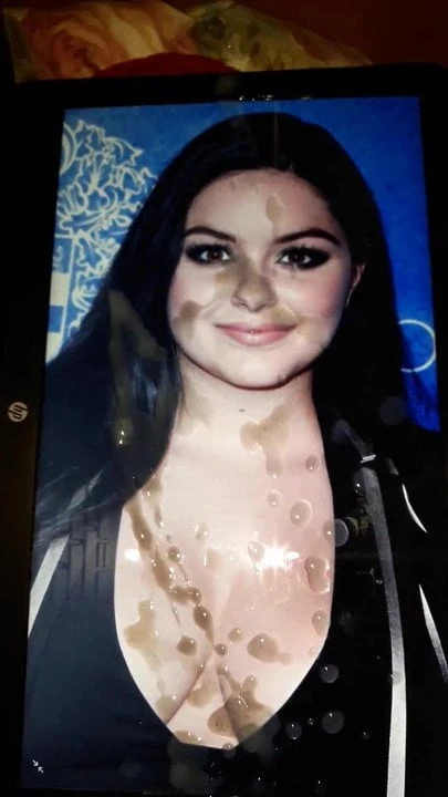 Ariel Winter (kiêm cống phẩm)