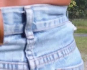 Wunschvideo-In knallengen Hotpants gegangen