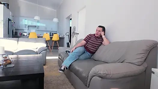 Schwägerin sehnt sich nach schwanz und schluckt sperma-pOV