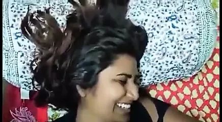 Swathi Shakes her BF‘s Dick, Handjob and Oral