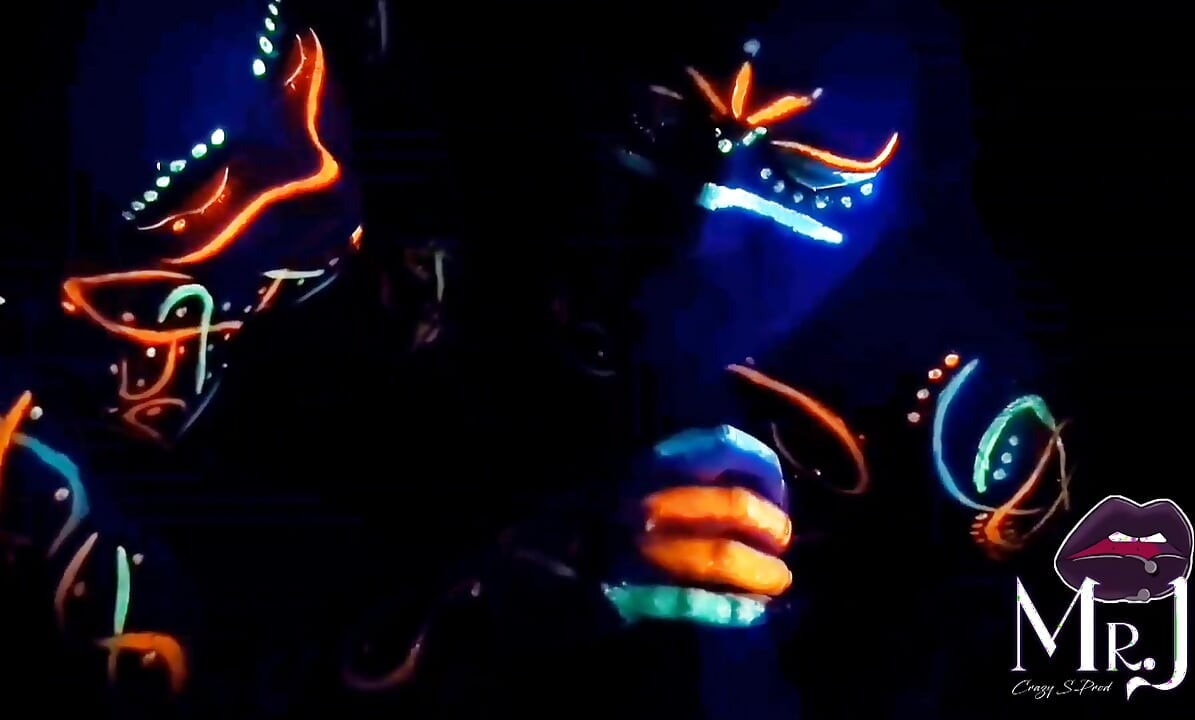 与Nyx & Dnana的性与紫外线绘画