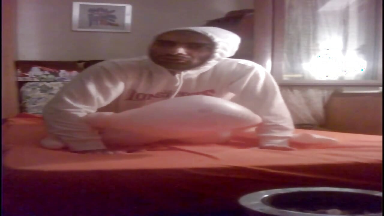 Cevideos ngentot cewek cantik dengan musik elektro