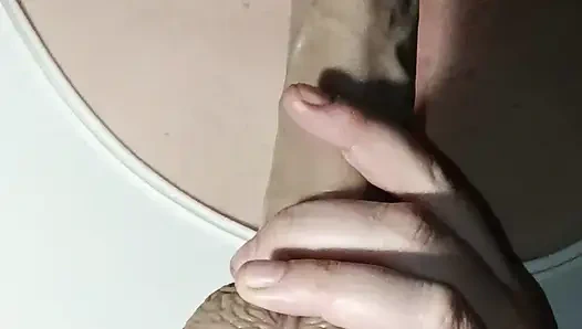 Yarak emmeyi öğreniyor