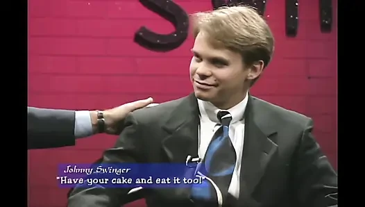 İnleyen kaltak sert yarağa biniyor