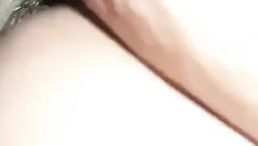 Goa'dan bir kadının amcığı sikişten sonra amına dönüşüyor