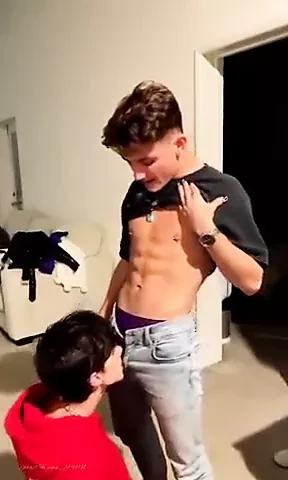 Skillful twink