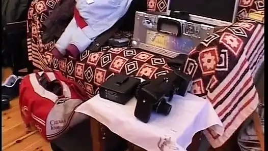 Alman Kapılarının Arkasında Özenle Siktir Edilir - Tam Film