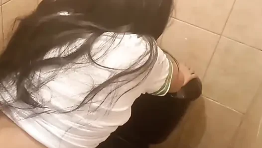 KITA BERBUAT CINTA DI KAMAR MANDI SEKOLAH TOLONG JANGAN BILANG PACARKU
