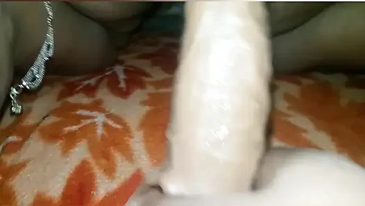 Aaj savita bhabhi ki chut me Khira or silicone dal ke savita bhabhi ki moti chut ko maje  diye savita bhabhi boli jija aaj meri chut fad do