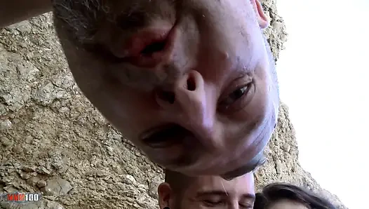 Deborah genç kız: Kevin White'ın ilk sert sahnesi için Güney Amerikalı genç deborah ile plaj karşılaşması