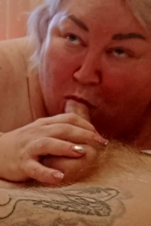 Sucking off My Son-in-law Before Cumming