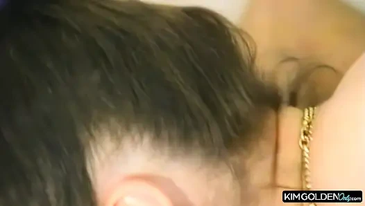 Heisser Oral und intensiver Sex mit geiler Bruenetten