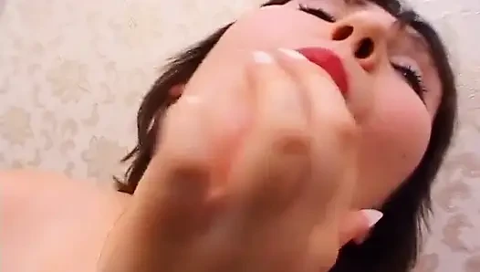 Sesi close up bareng cewek jerman yang tau banget cara muasin lubangnya pakai mainan seks